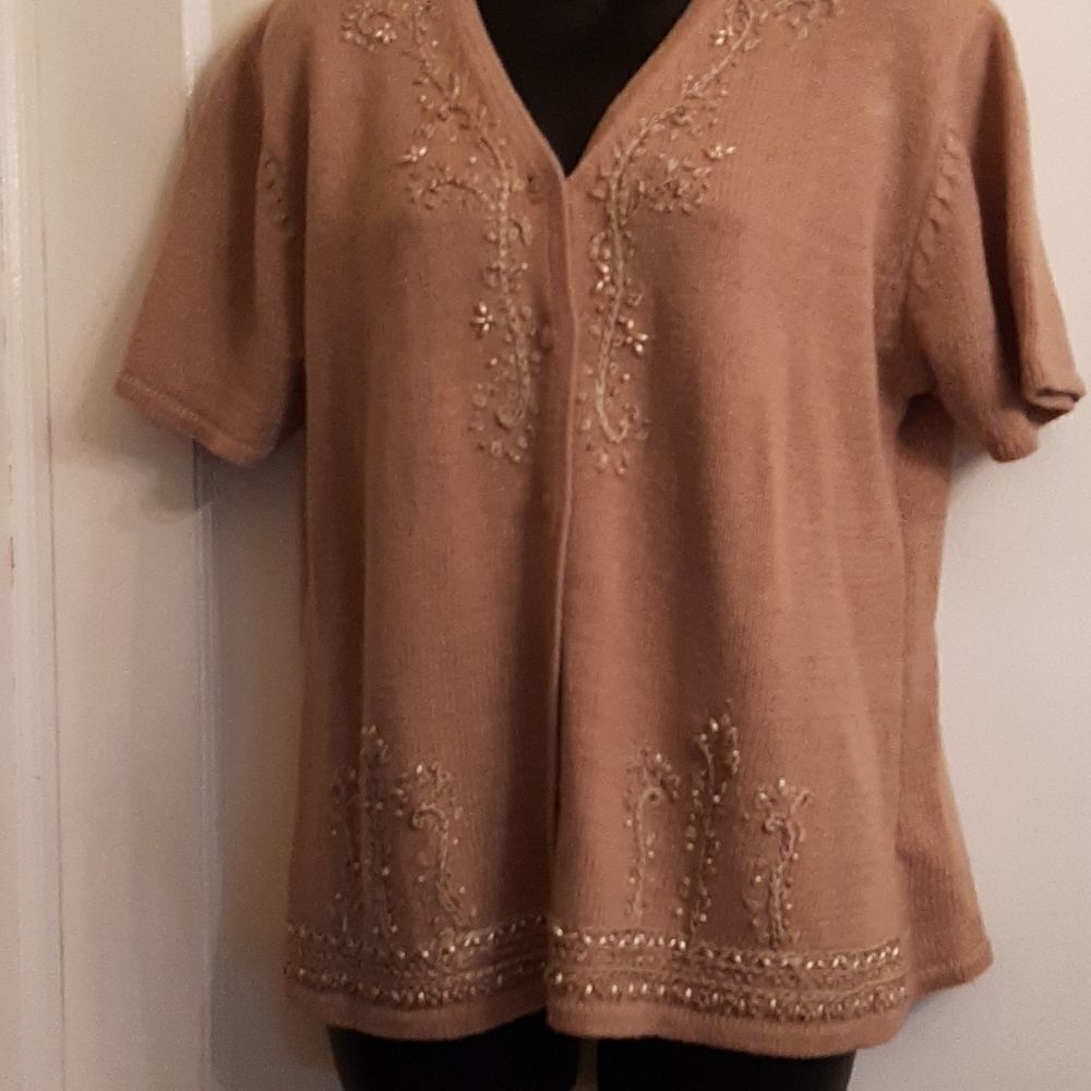 Worthington's  Designer  Sweater Size L